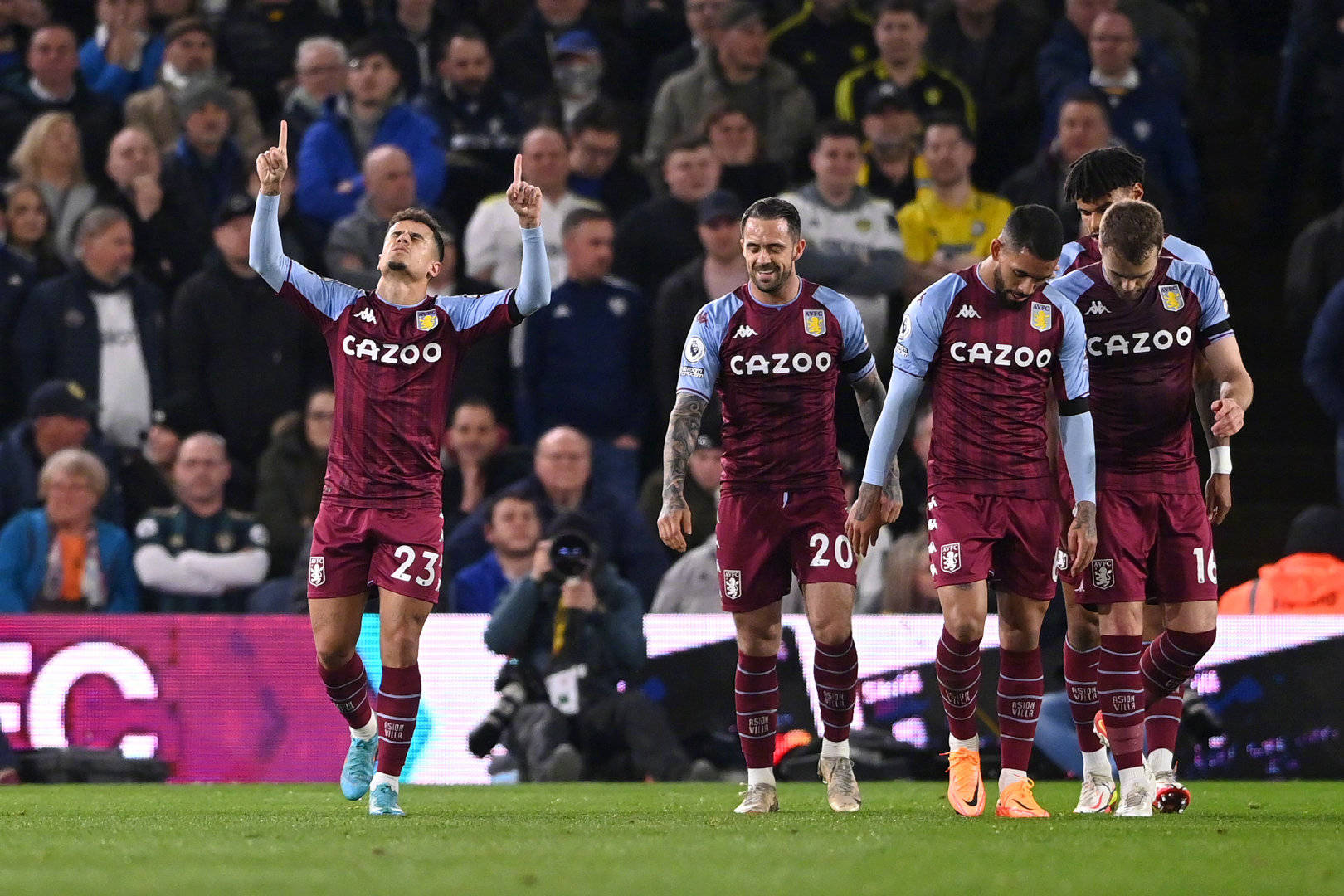 他不仅具备 他不仅具备